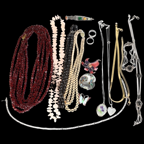 1433 - Various jewellery, including Turkish niello necklace and bracelet, Mexican abalone brooch etc