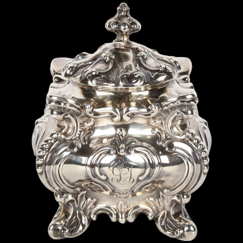 1450 - A good quality Edwardian silver Rococo Revival tea caddy, Walker & Hall, Sheffield 1901, shaped squa... 