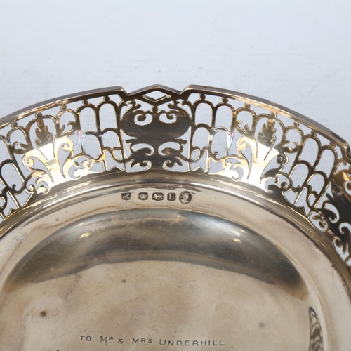 1521 - An Elizabeth II silver bon bon dish, Poston Products Ltd, Coronation hallmark Sheffield 1953, diamet... 