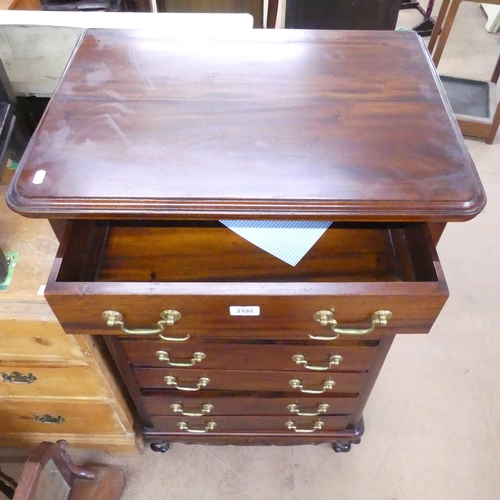 2192 - A continental style hardwood chest of 4 drawers. 65x110x47cm.