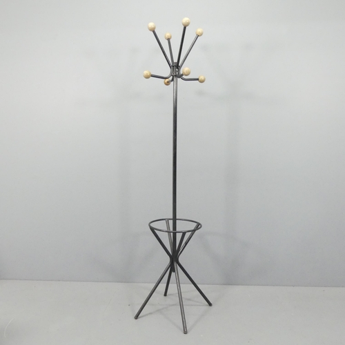 2058 - A mid-century atomic hat and coat stand in the manner of Roger Feraud, with wooden ball ends on tubu... 