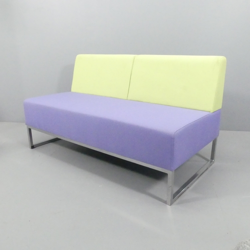 2060 - A contemporary office two-seater sofa, with lable for Nera. RRP £696. Overall 140x77x72cm, seat 140x... 