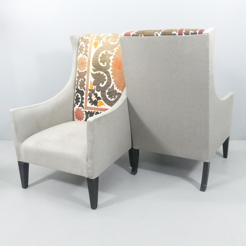 2062 - ANDREW MARTIN - a pair of contemporary Pluto lounge chairs. Overall 73x116x80cm, seat 58x40x55cm.