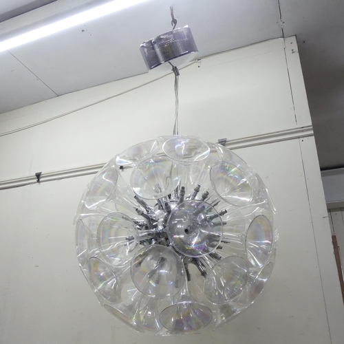 2085 - A mid-century design sputnik chandelier, with iridescent fluted glass shades. Diameter 55cm, cable d... 