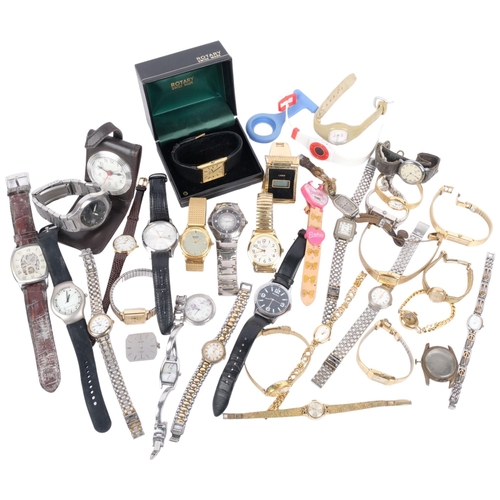 1008 - Various wristwatches, including Fossil, Accurist, Roamer, etc