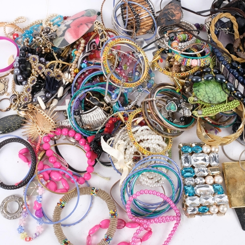 1076 - 3 bags of mixed modern costume jewellery