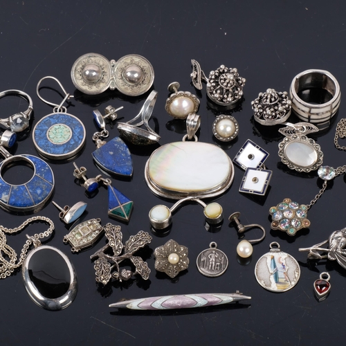 1087 - Various silver jewellery, including Art Nouveau enamel charm, amber dog brooch, Kingfisher brooch, e... 