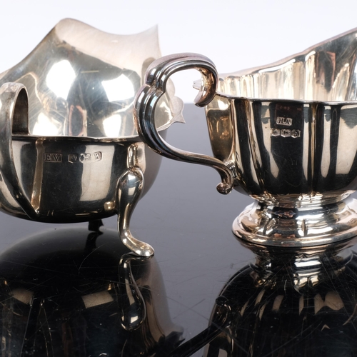 1090 - 2 silver cream jugs, comprising Aitken Brothers, Sheffield 1925, and Viners Ltd, Sheffield 1964, 7.8... 