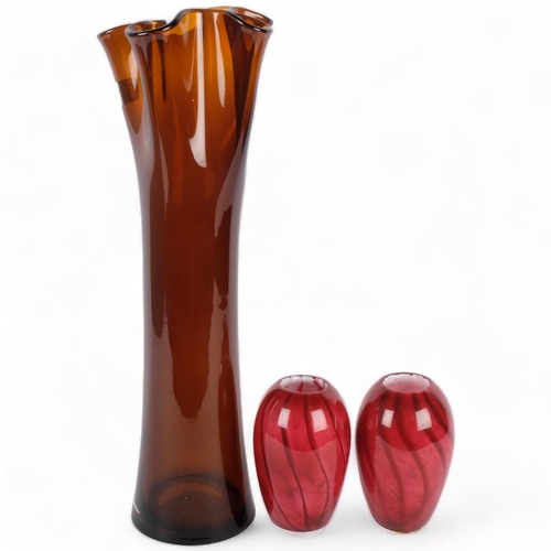 111 - A pair of Mtarfa ovoid glass vases, and a tall amber glass vase with crimpled edge, H49cm