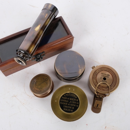 207 - A group of 4 reproduction brass compasses, and a small 2-draw telescope (5)