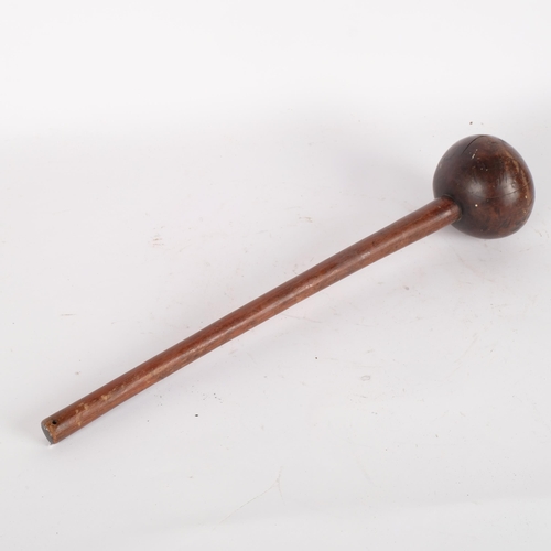 66 - An African knobkerrie, L49cm