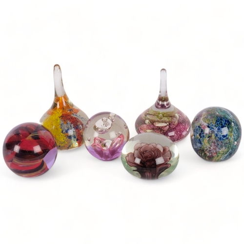 504 - 6 decorative glass paperweights, including Caithness