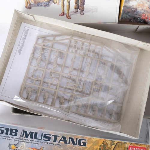 646 - A quantity of plastic model display kits, all military related in nature, various brands including T... 