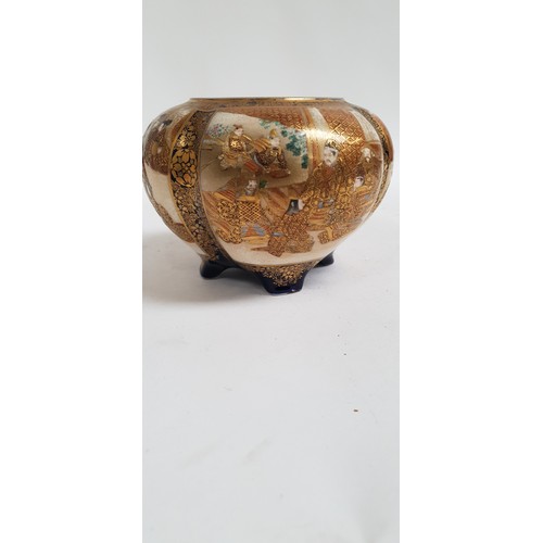 533 - A Japanese ceramic censer of lobed form, with painted and gilded panels, and gilded blue cover, H18c... 