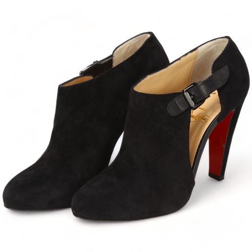 125 - Two pairs of ladies designer shoes, Christian Louboutin black suede size 7 - boxed with dust covers,... 