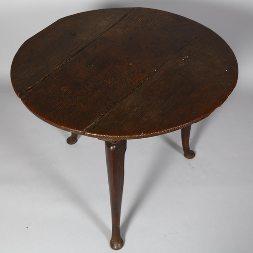 258 - A George II oak cricket table, diameter 78cm, height 68cm