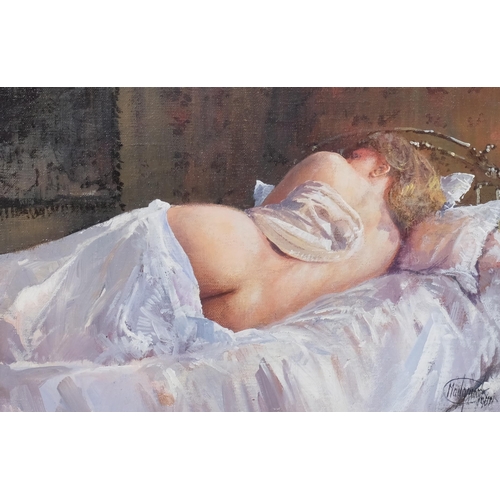 727 - Clive Madgwick (1934 - 2005), reclining nude, oil on canvas, signed and dated 1986, 20cm x 30cm, fra... 