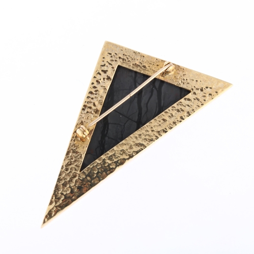 1131 - A large modernist 9ct gold grey Picasso Jasper geometric triangle brooch, CW Sellors Ltd, Sheffield ... 