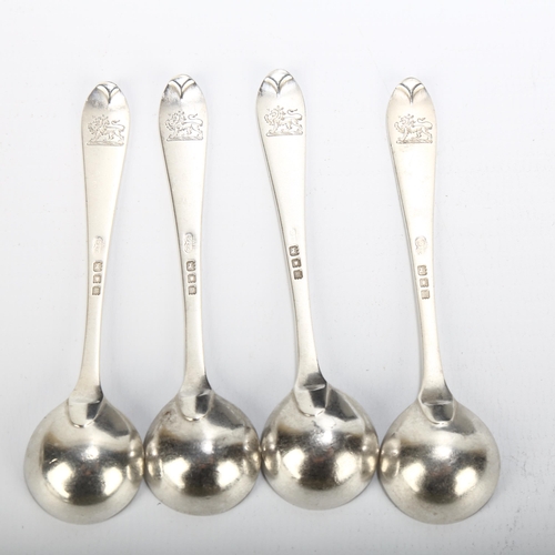 1682 - A set of 4 George V silver Old English pattern condiment mustard spoons, Goldsmiths & Silversmiths C... 