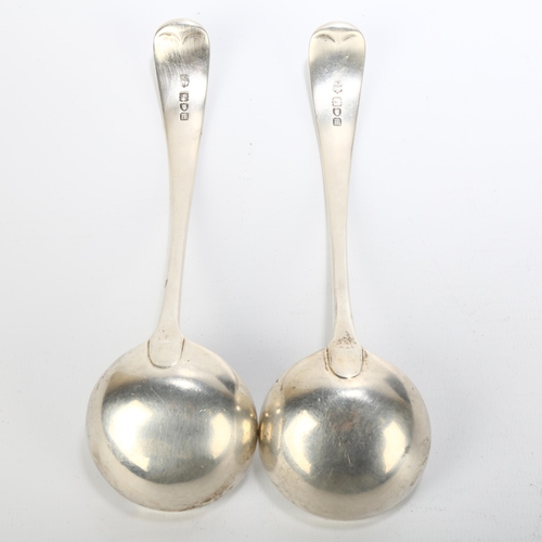 1692 - A pair of Edwardian silver Old English pattern sauce ladles, Josiah Williams & Co, London 1907, with... 