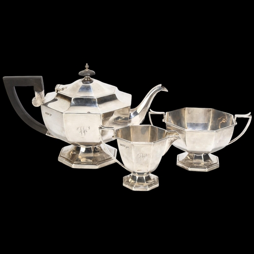 1715 - A George V silver 3-piece tea set, Walker & Hall, Sheffield 1915, comprising teapot, 2 handled sugar... 