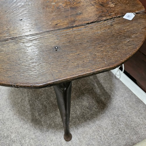 258 - A George II oak cricket table, diameter 78cm, height 68cm