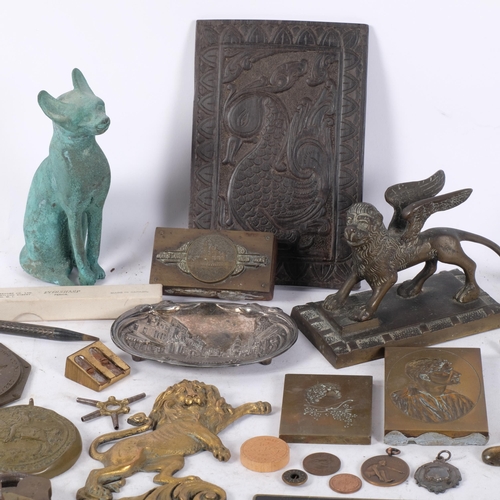 403 - A tray of various interesting items, including Nondon 8 lever padlock and key, bronze printing block... 