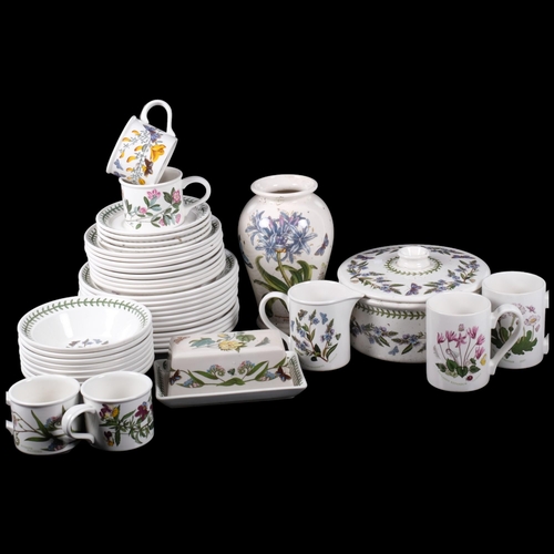 675 - A quantity of Portmeirion Botanic Garden pattern crockery, including 2 tureens, and a vase