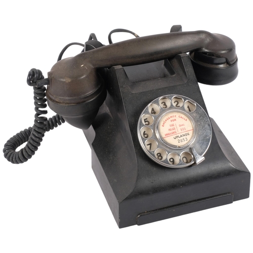 683 - A Vintage black Bakelite GPO telephone