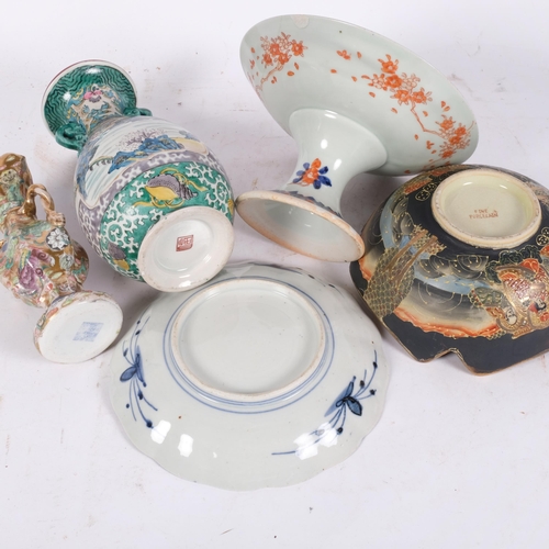 171 - A group of modern Chinese ceramic items, including a small jardiniere with floral and Oriental bird ... 