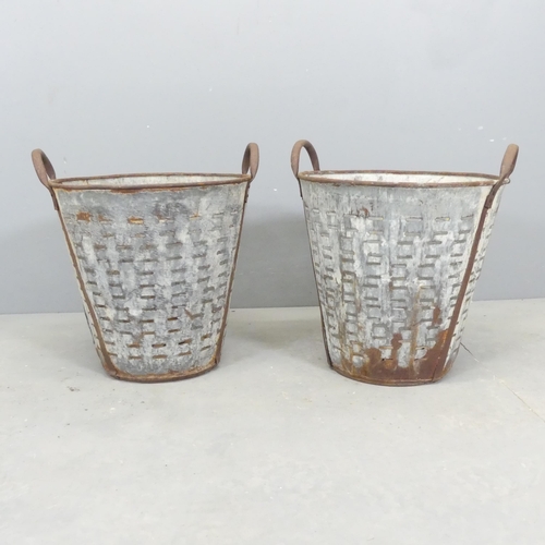 70 - A pair of galvanised metal oyster buckets. 40x45cm.