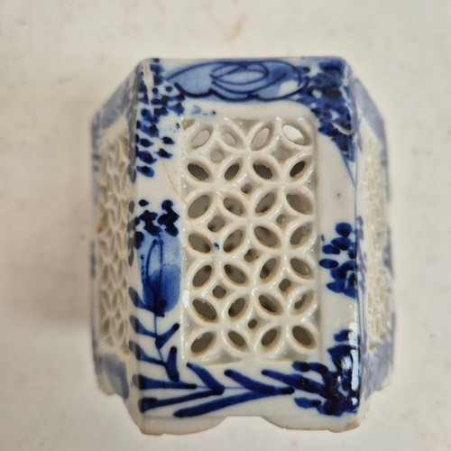 169 - A selection of modern blue and white Chinese ceramic items, including a hexagonal reticulated vase, ... 