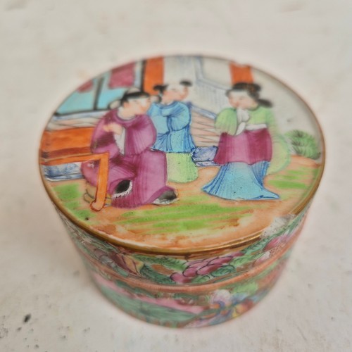 173 - A group of early 20th century hand painted famille rose enamelled Canton pots with associated lids, ... 