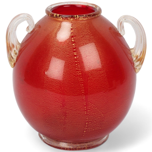 178 - ARCHIMEDE SEGUSO for Seguso Vetri d’Arte, glass vase Murano 1940’s globe shape in red glass with Gol... 