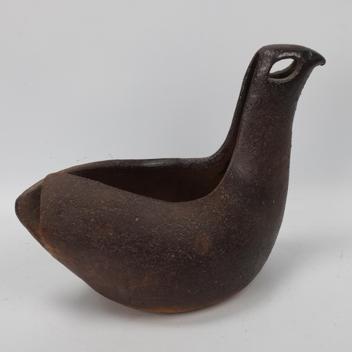 190 - WALTER VIVIAN COLE (1913-1999), Rye Pottery, a stylised stoneware bird vessel, signed WVC to base, l... 