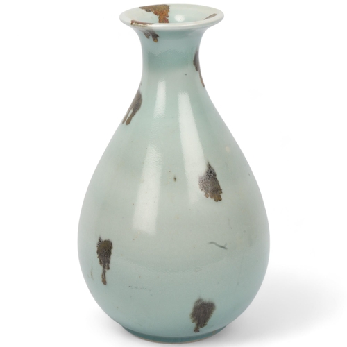 93 - POH CHAP YEAP (1927-2007), a large porcelain vase with celadon and iron spot glaze, signed to base, ... 