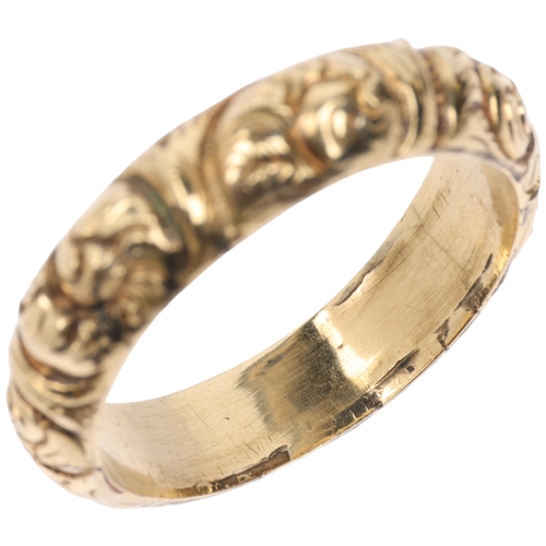 1318 - A 19th century foliate wedding band ring, apparently unmarked, band width 5.6mm, size R, 3.4g