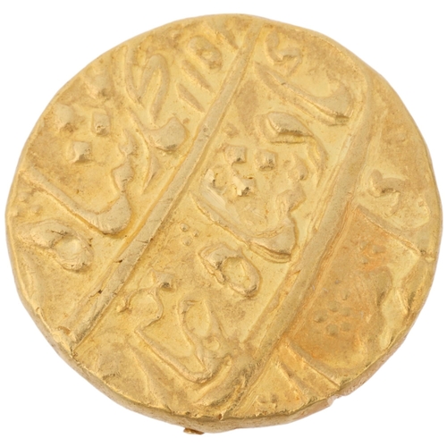 1336 - A Mughal Empire Mohur gold coin, 20.5mm, 10.7g