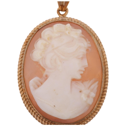 1358 - A late 20th century 9ct gold shell cameo pendant, maker RBS, Birmingham 1972, relief carved depictin... 