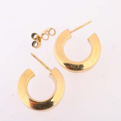 1389 - A pair of 9ct gold hoop earrings, with stud fittings, 18.2mm, 3.1g