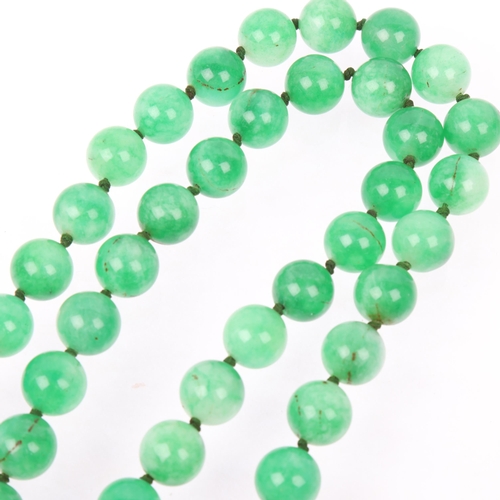 1412 - A long single-strand polished dyed quartz bead necklace, beads 12mm, necklace 96cm, 179.5g