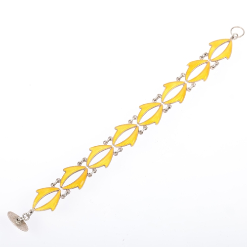 1462 - VOLMER BAHNER - a Danish modernist sterling silver and yellow enamel wave panel bracelet, 18cm, 18.6... 