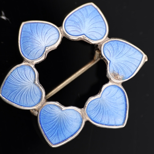 1478 - VOLMER BAHNER - a Danish modernist sterling silver blue enamel heart wreath brooch, 30.9mm, 4.1g