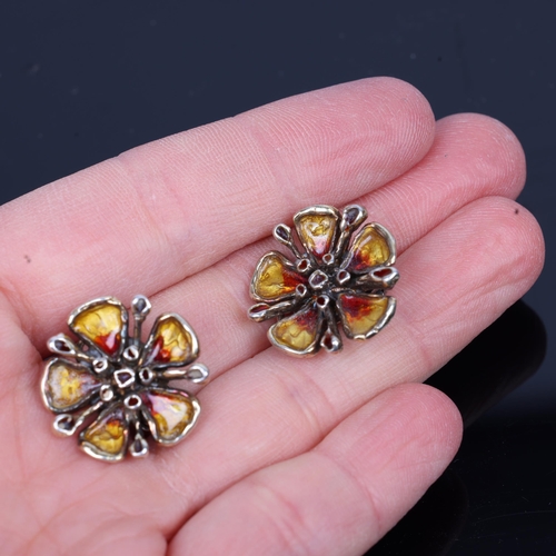 1493 - DAVID ANDERSEN - a pair of Norwegian sterling silver-gilt enamel flowerhead clip-on earrings, 20.7mm... 