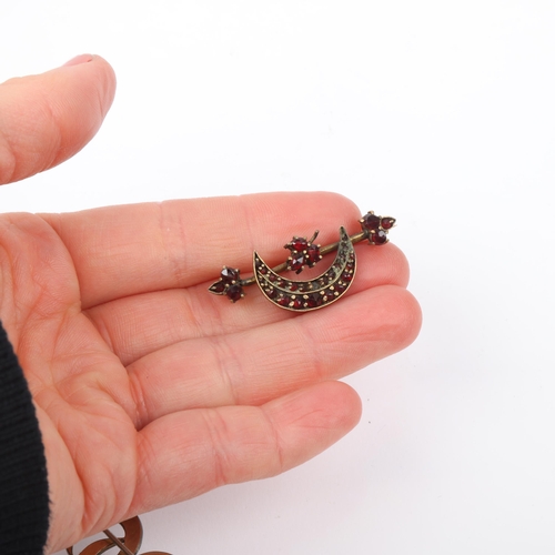 1541 - 3 Victorian faceted garnet brooches, including crescent moon example, 39.8mm, 10g total (3)