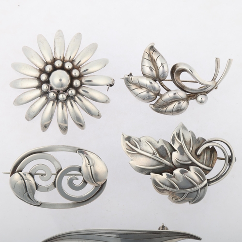 1558 - 5 Danish silver floral brooches, makers include Hermann Siersbol, largest 66.6mm, 35.6g total (5)