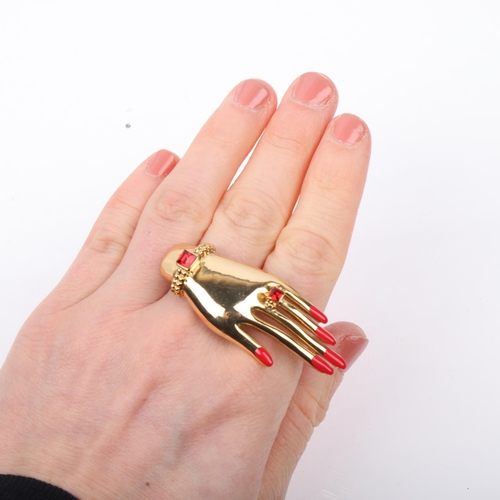 1577 - BUTLER & WILSON - a Vintage gilt-metal and red rhinestone hand matching brooch and ring set, size ap... 