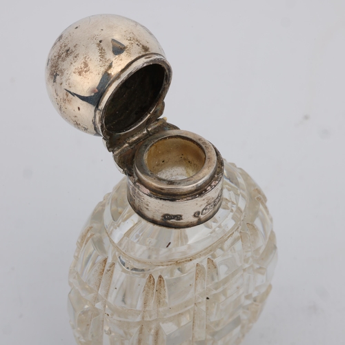 1609 - A Victorian silver-mounted glass 'Grenade' pocket scent bottle, Horton & Allday, Chester 1884, 8cm