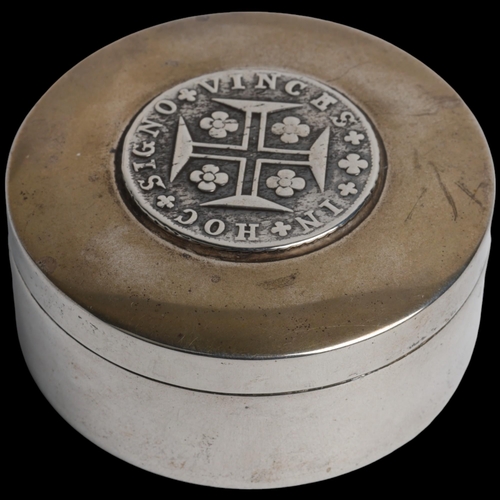 1633 - A Portuguese silver 1816 coin box, David Ferreira, cylindrical form with inset Portugal 400 Reis coi... 