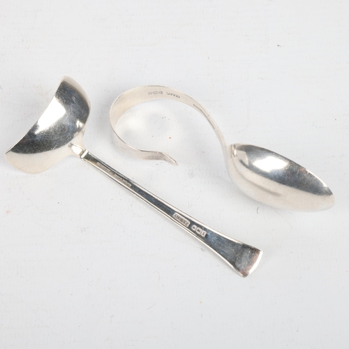 1697 - A George VI silver baby's spoon and pusher christening set, Angora Silver Plate Co, Sheffield 1941, ... 